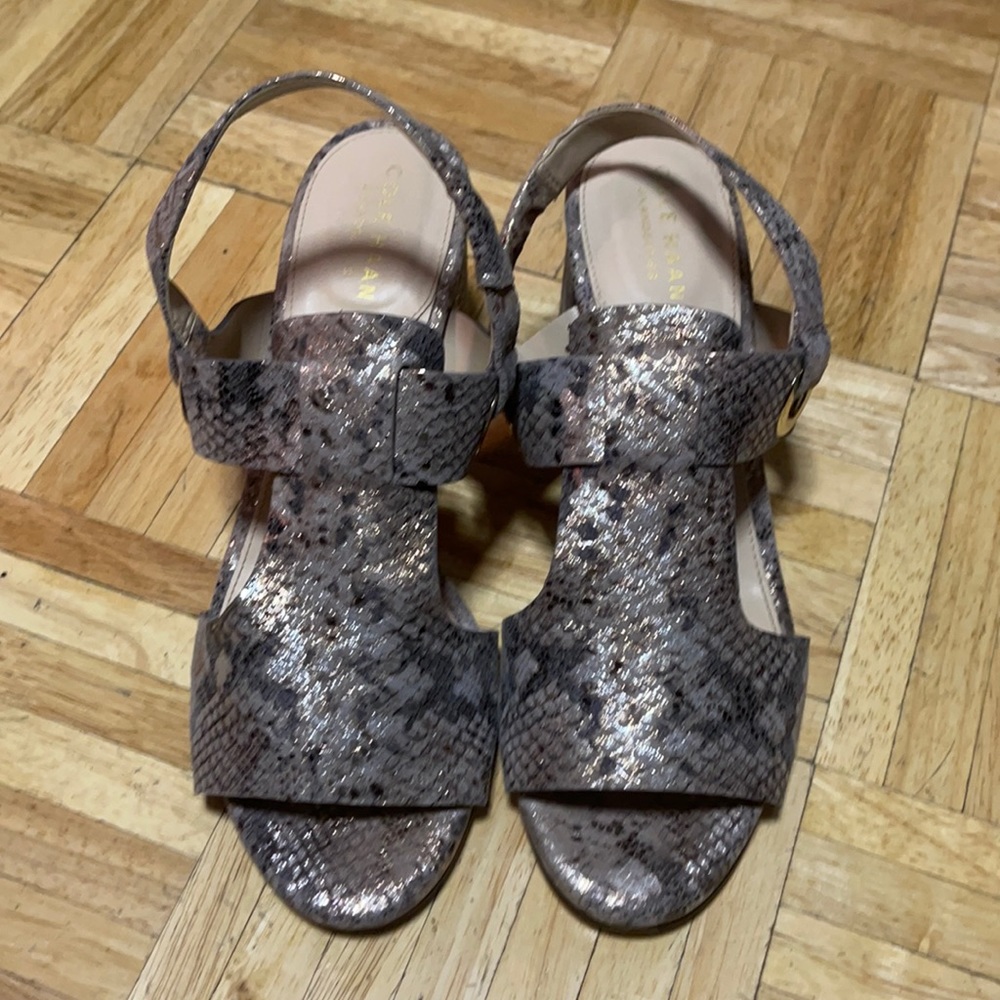 Cole Haan size 7.5  sandals